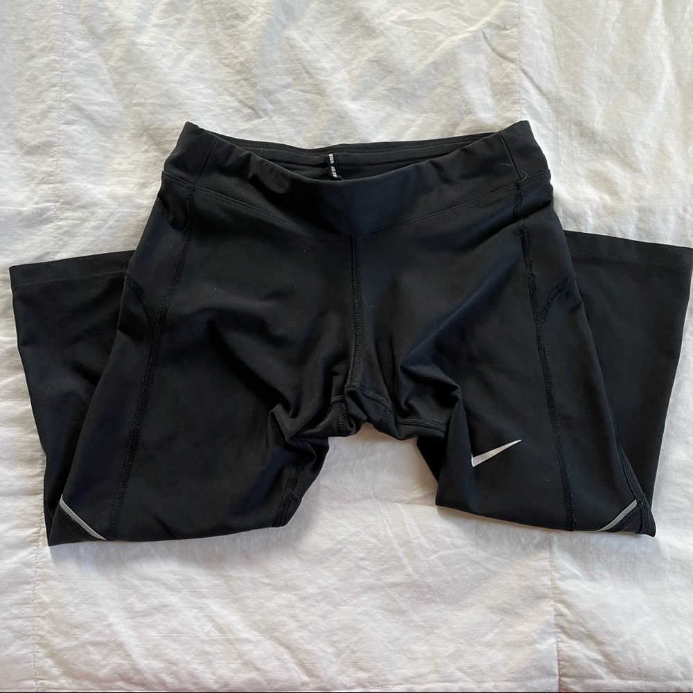 Nike Sri-fit cropped leggings - black - size XS